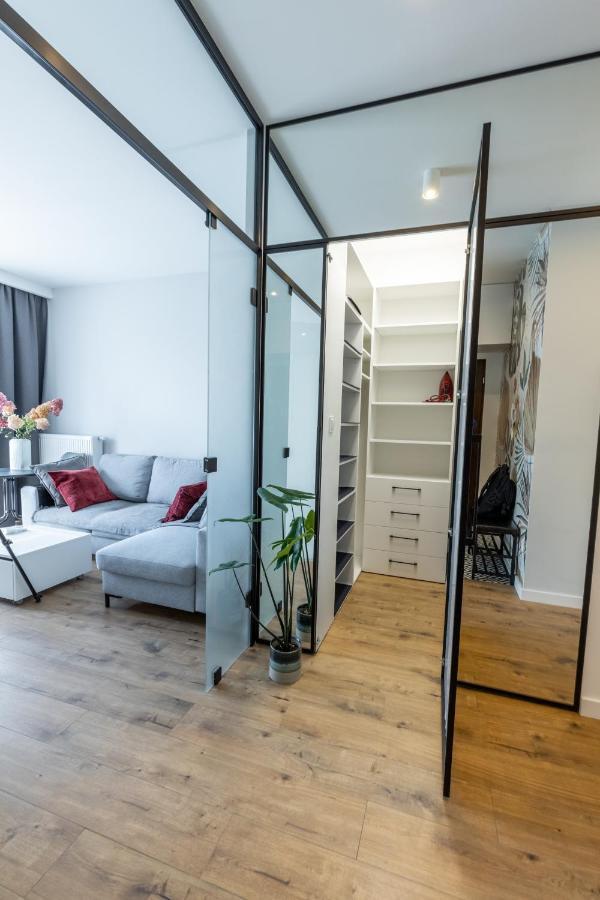 Home Apartament Metro Młociny 97 Warszawa Zewnętrze zdjęcie