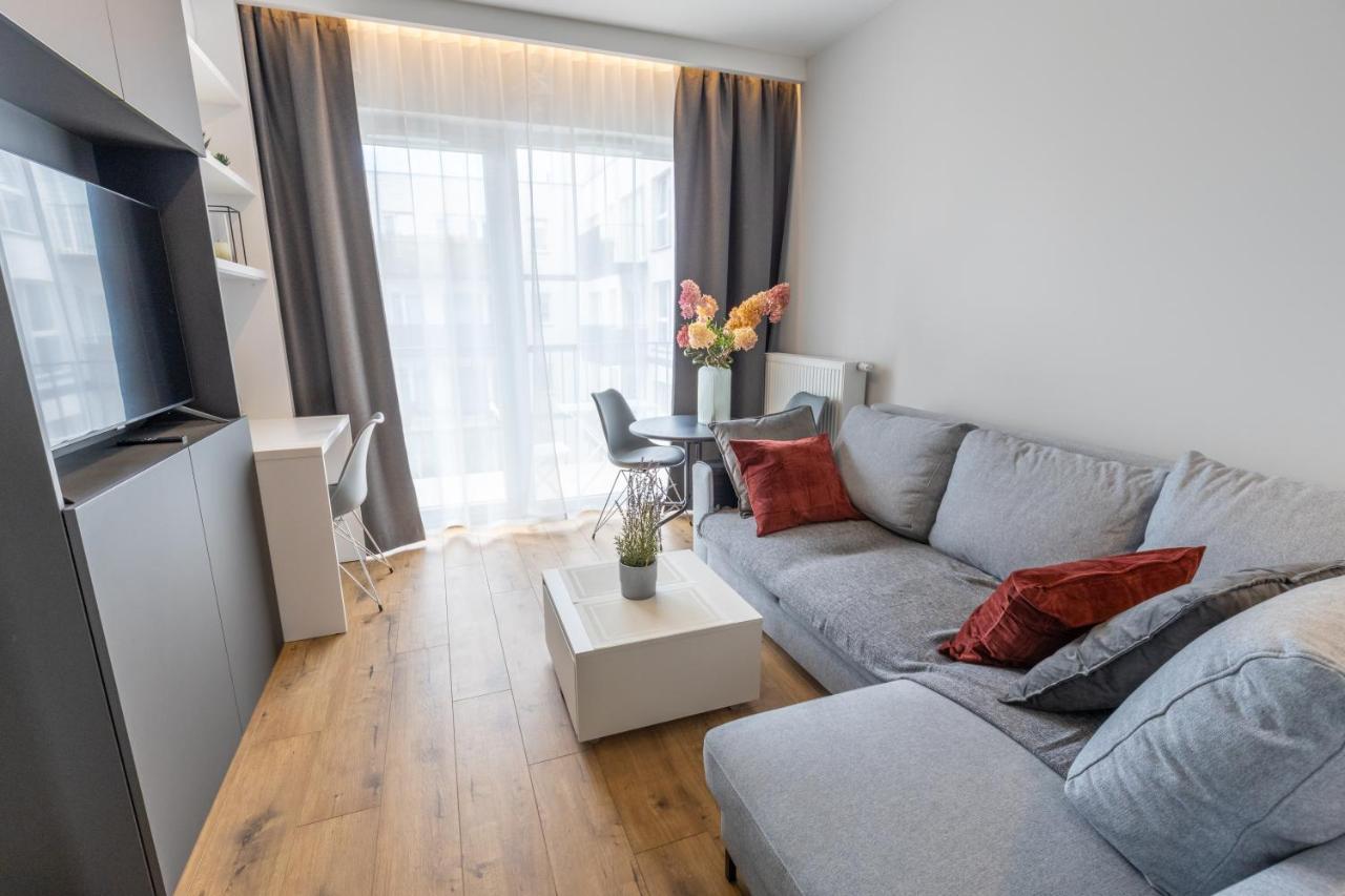 Home Apartament Metro Młociny 97 Warszawa Zewnętrze zdjęcie